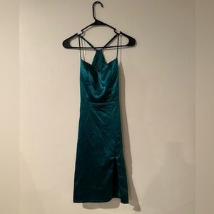 City Vibe Emerald Green Short Formal Dress | Size: 1